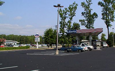 Seal coat strip mall Ashland VA Hanover County